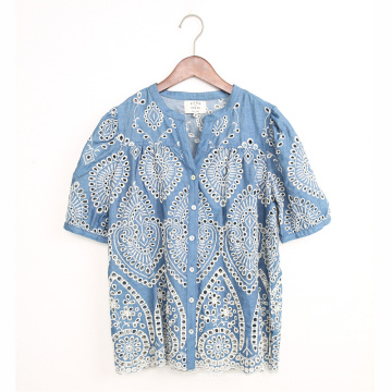 Ladies broidery shortsleeve blouse